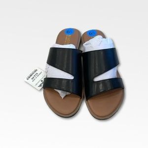 Reaction Kenneth Cole Cut Out Sandal